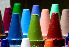 1366212479Ncrayola crayons macro 724886 h